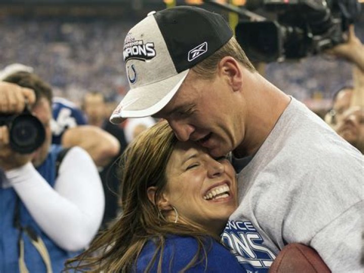 Are Peyton and Ashley Manning still married?