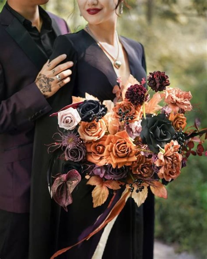 Do orange and purple flowers go together?