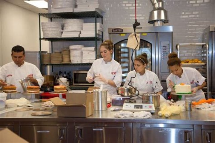 Does Ashley work at Carlo's Bakery?