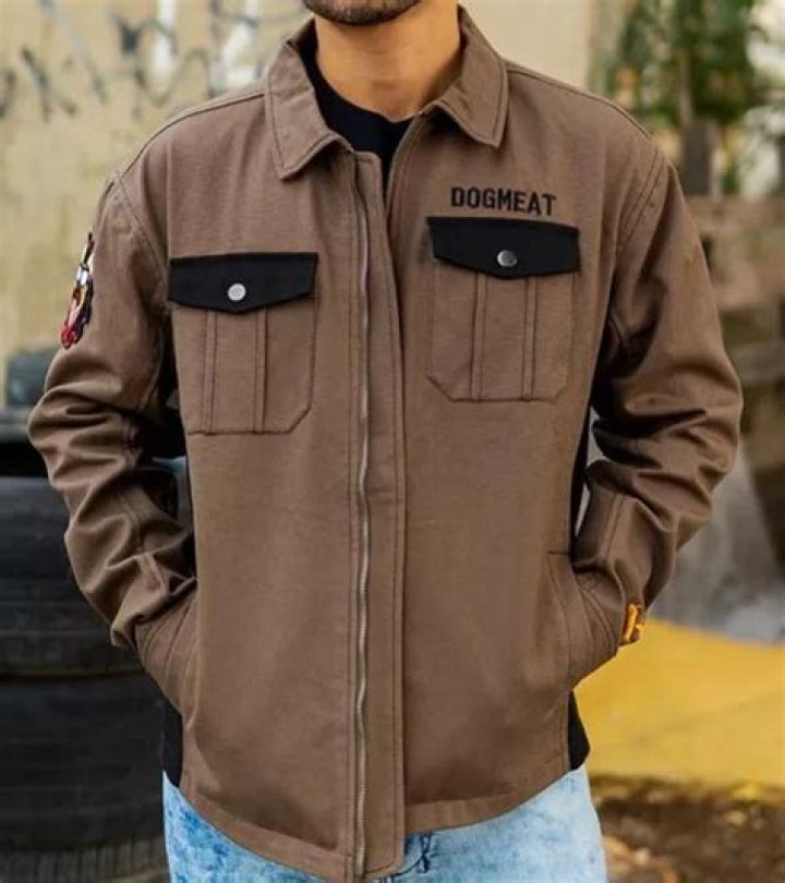 What clothes can dogmeat wear?