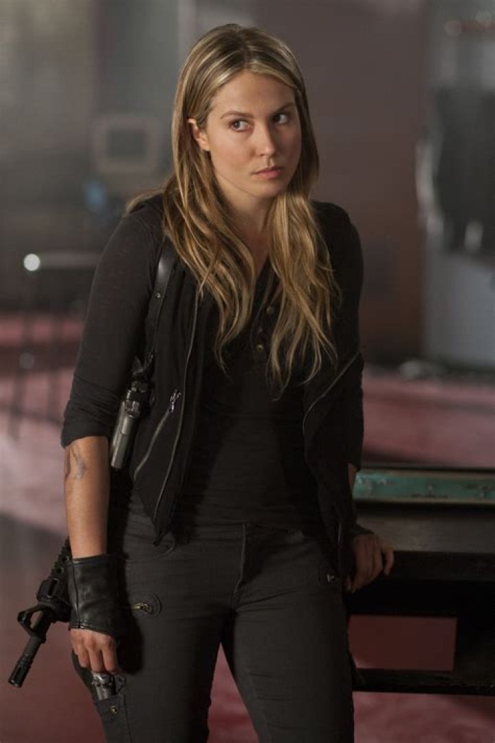 What happened to Sarah on Falling Skies?